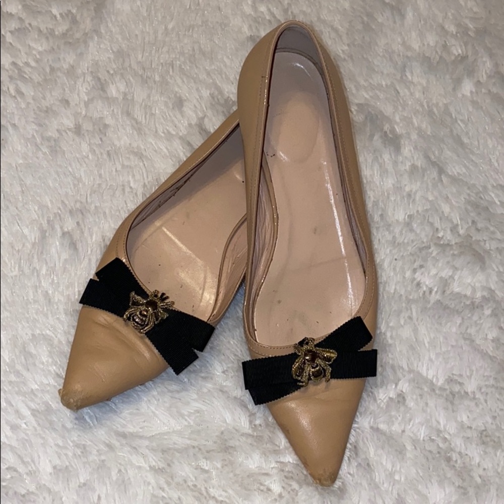 Gucci bee flats